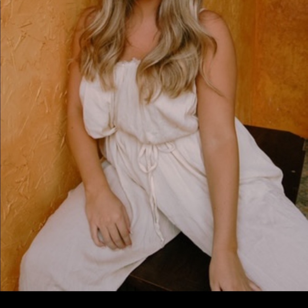 Cream tank top flowy jumper